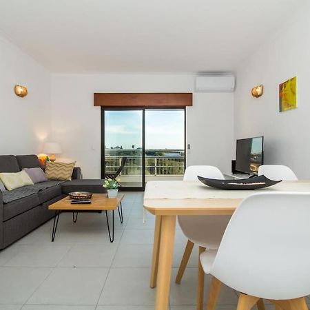 Central Apartment - Pool And Sea View & Albufeira Center Ngoại thất bức ảnh