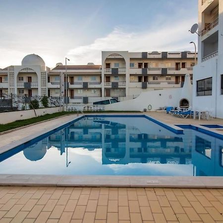 Central Apartment - Pool And Sea View & Albufeira Center Ngoại thất bức ảnh