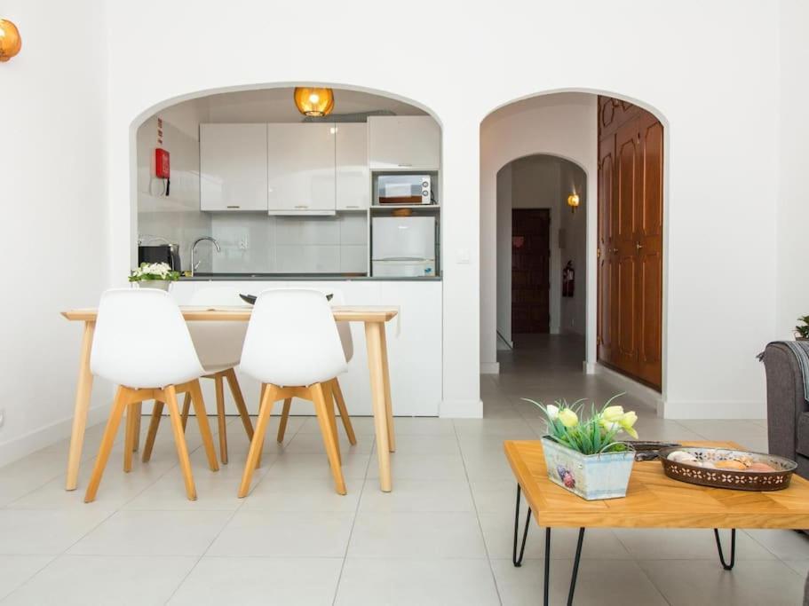 Central Apartment - Pool And Sea View & Albufeira Center Ngoại thất bức ảnh